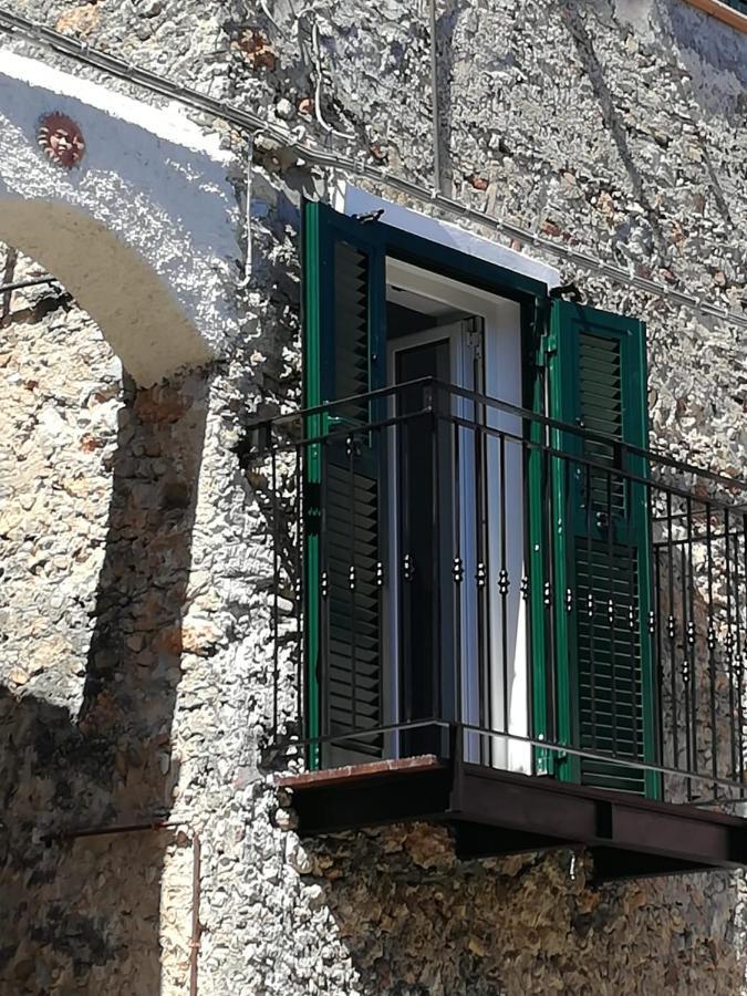Casa Elvira Lägenhet Seglia San Bernardo Exteriör bild