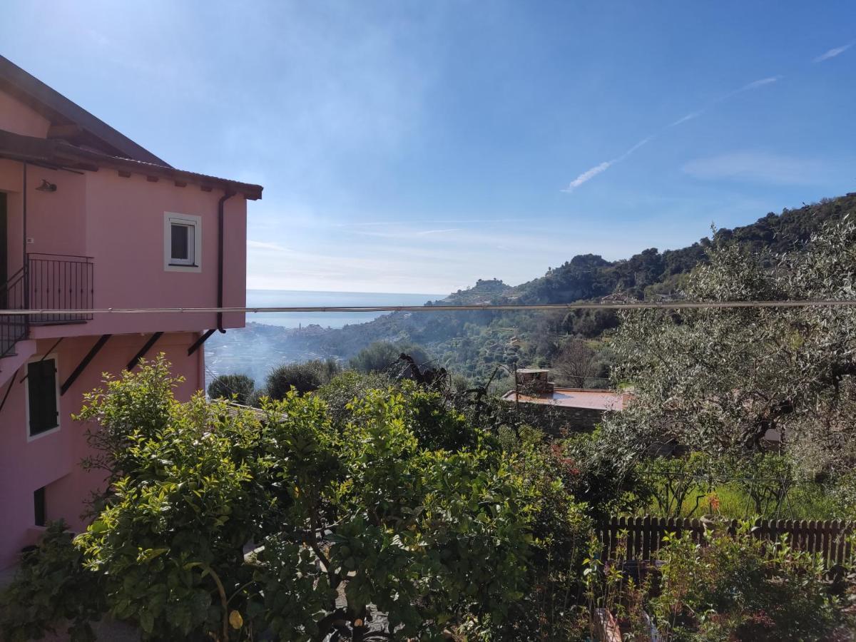 Casa Elvira Lägenhet Seglia San Bernardo Exteriör bild